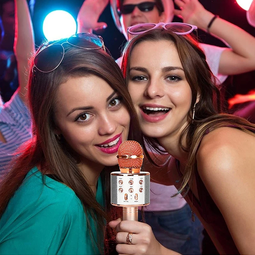 PARLANTE, MICROFONO KARAOKE V6 PARA NIÑOS